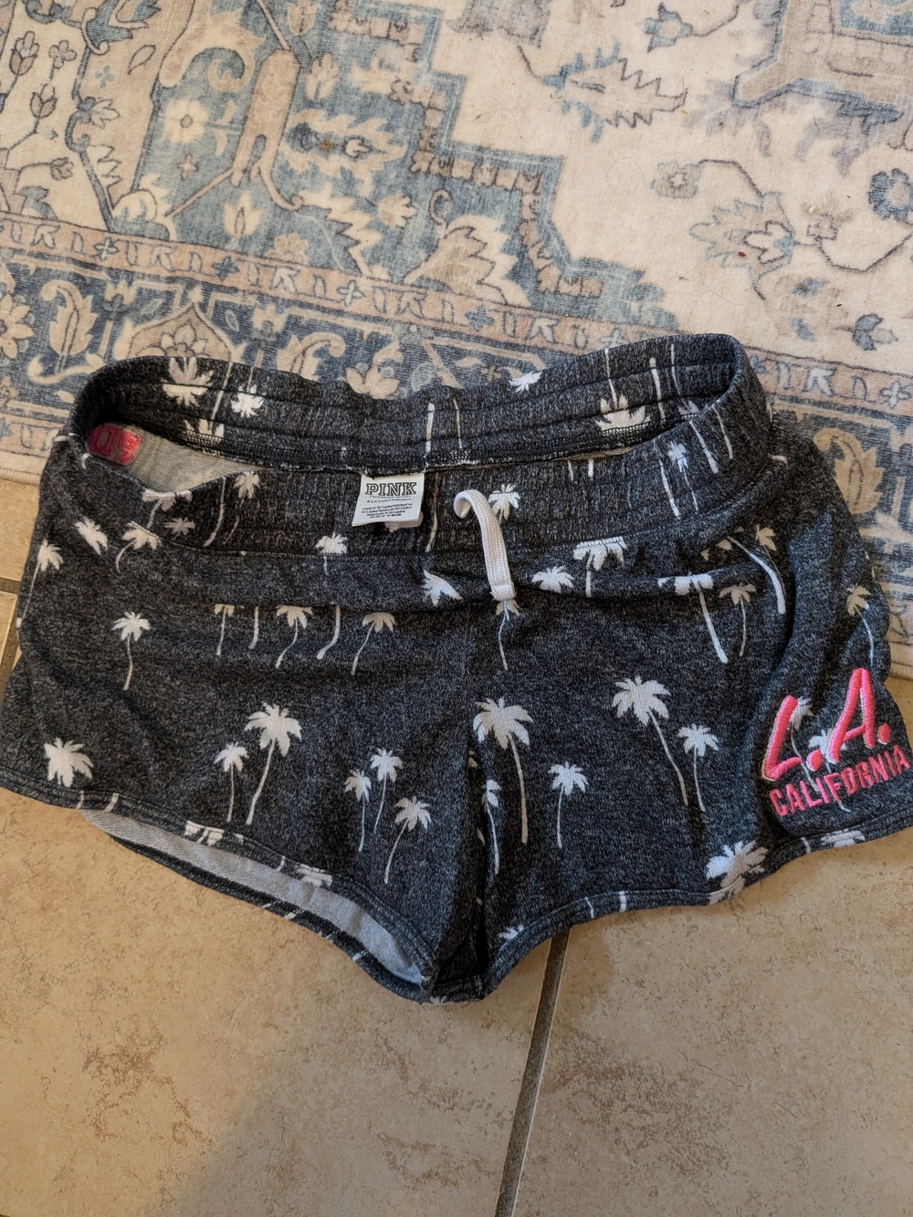 Vintage PINK Victoria's Secret Short Lounge Shorts in Charcoal Palm Print